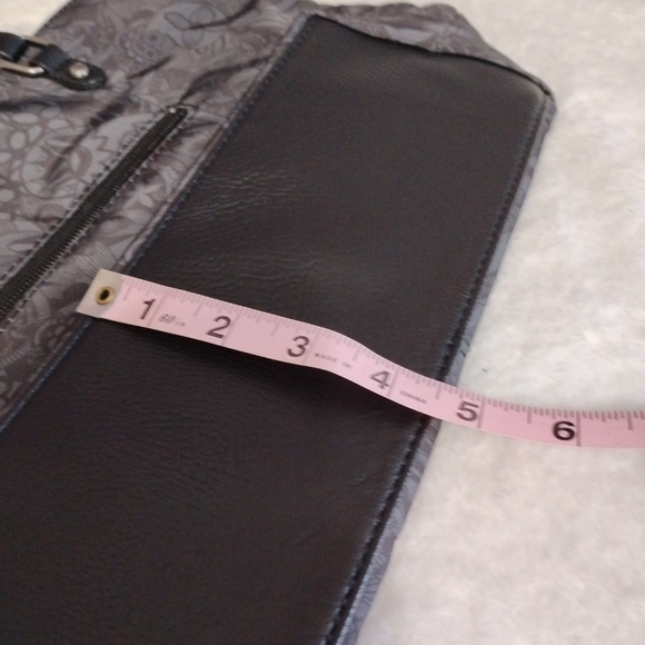 2 pc. Sakroots Metro Tote Bag & Encino Wallet ~Spirit Desert~ BlackTonal EUC - Picture 8 of 14